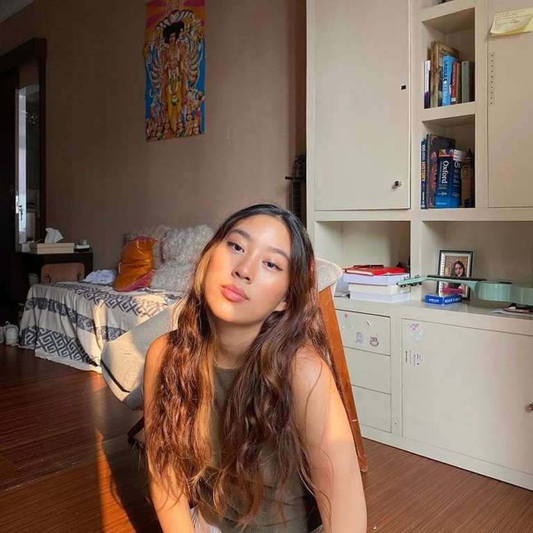 Potret Mezzaluna Putri Bimbim Slank Baru Debut Single Ikut Jejak Sang Ayah Potret Mezzaluna Putri Bimbim Slank Baru Debut Single Ikut Jejak Sang Ayah