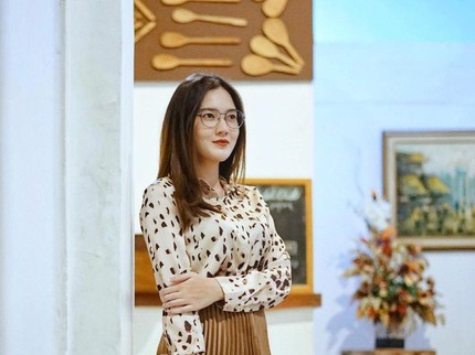 7 Potret Rumah Nella Kharisma dan Dory Harsa, Nuansa Putih & Sederhana