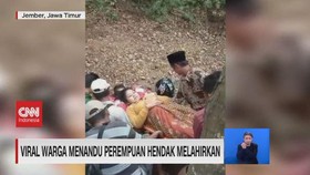 VIDEO: Viral Warga Menandu Perempuan Hendak Melahirkan