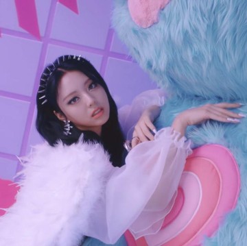 Elegan Banget, Deretan Idol K-Pop Perempuan Berikut Disebut Netizen Bak Putri Kerajaan