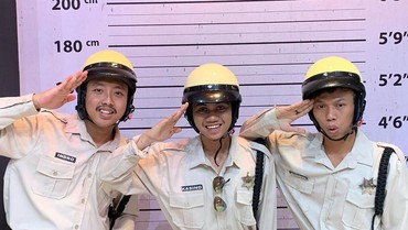 img-title Imbas Alfin Warkopi Dihujat Netizen, Ibunda Menangis di Rumah