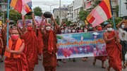 Puluhan Biksu Myanmar Turun ke Jalan Menentang Kudeta Militer