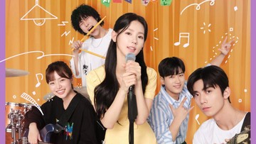 TEMA MUSIK DAN ROMANTIS