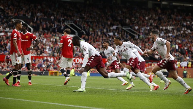 Manchester United menelan kekalahan 0-1 lawan Aston Villa pada pertandingan lanjutan Liga Inggris 2021/2022 di Stadion Old Trafford, Sabtu (25/9) malam.