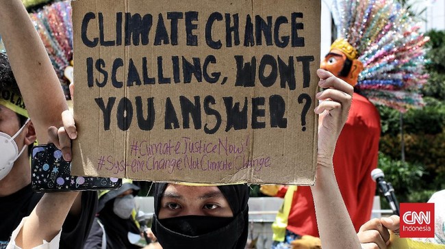 Apa buktinya krisis iklim juga terjadi di Indonesia? Cek penjelasan BMKG di sini. 
