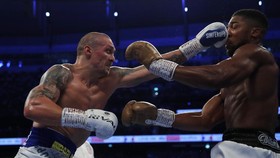 Usyk Galau Usai Diizinkan Tinggalkan Ukraina untuk Lawan Joshua