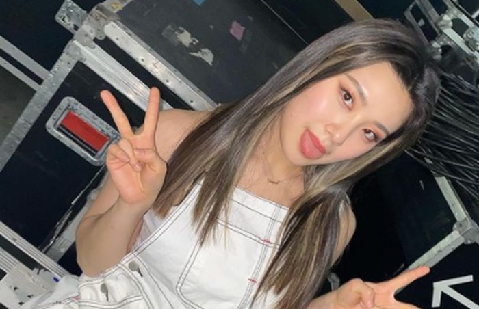 Bersama Just Jerk, Leejung pernah mengikuti America's Got Talent. Ia berhasil mengalahkan magician asal Indonesia yaitu Demian Aditya yang saat itu juga mengikuti ajang tersebut, Beauties./Foto: instagram.com/leejung_lee