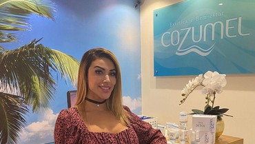img-title Heboh Nikahi Diri Sendiri, Model Seksi Dilamar Syekh Arab dengan Mahar Rp7 M
