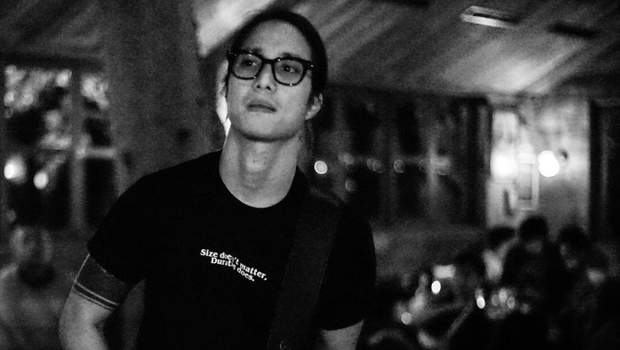 Dibilang Dekil Hingga Disangka Pakai Narkoba, Kenalan dengan 'Male Body Shaming' yang Dialami Dikta