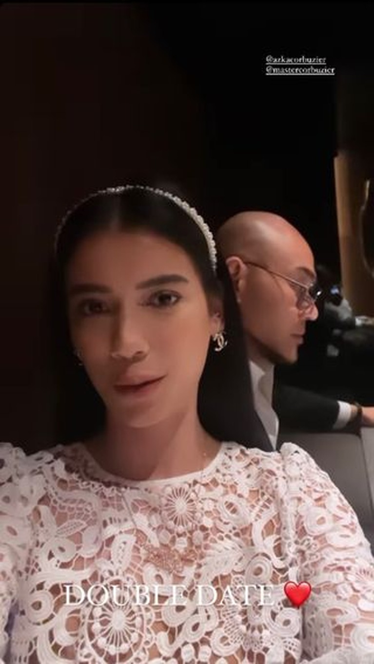 Deddy Corbuzier dan Azka Corbuzier terlihat double date bareng yang jadi sorotan. Yuk kita intip momennya!