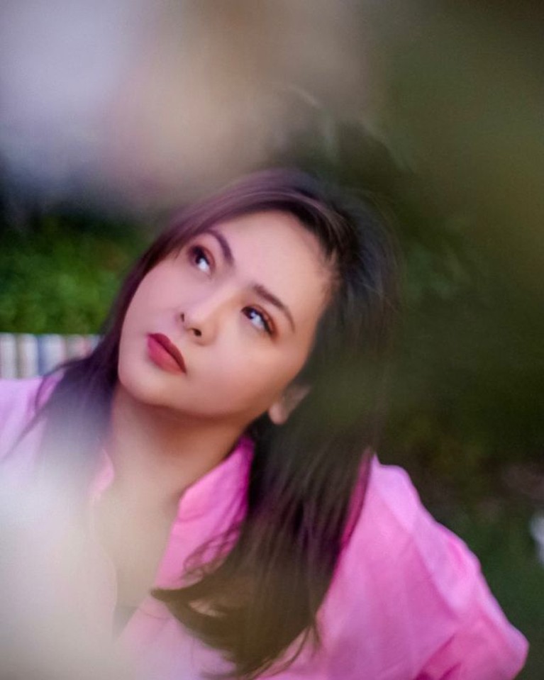 Penampilan Terbaru Audy item Usai Berat Badan Turun, Cantik & Langsing! Audy Item istri Iko Uwais berhasil diet dan menurunkan berat badan. Yuk intip penampilan terbarunya yang makin langsing!