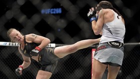Hasil UFC 266: Valentina Shevchenko Pertahankan Sabuk Juara