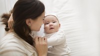 Apakah Rewel dan Ruam Menandakan Bayi Tak Cocok ASI?