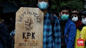 Surat Perpisahan Pegawai KPK: Saya Bangga Diberhentikan