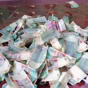 Ingin Beli Bakso, Wanita Ini Nekat Bongkar Mahar Pernikahan