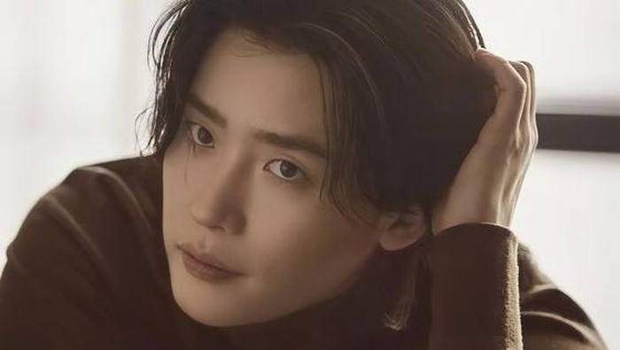 Alasan Lee Jong Suk Pilih Drama Big Mouth Bareng Yoona Sebagai Drama Comeback