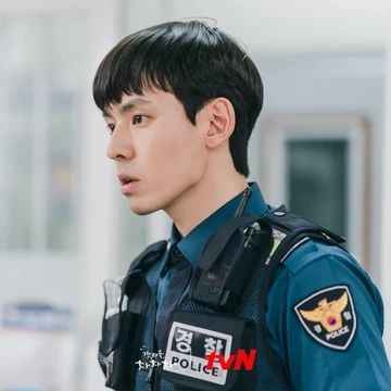 Aktor Kang Hyung Suk, Pemeran Polisi Ganteng di Hometown Cha Cha Cha