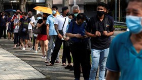 Covid Naik, Singapura Perpanjang Pembatasan Sosial 1 Bulan