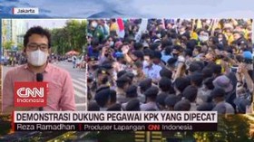 VIDEO: Peserta Demo BEM SI Membubarkan Diri