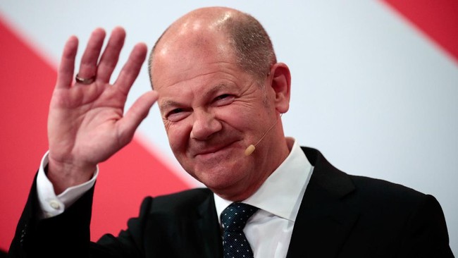 Kanselir Jerman Olaf Scholz memecat Menteri Keuangan Christian Lindner pada Rabu (6/11) dengan dalih mencegah kerugian Jerman.