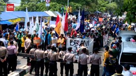 VIDEO: Bela Nasib 57 Pegawai, Mahasiswa Kepung KPK