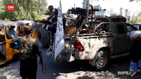 VIDEO: Pasukan Taliban Diserang, Warga Sipil Jadi Korban