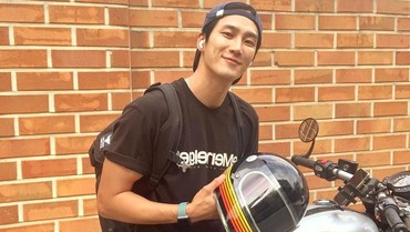 Pacari Jisoo BLACKPINK, 7 Potret Ahn Bo Hyun Dulu Kuli & Petugas POM Bensin