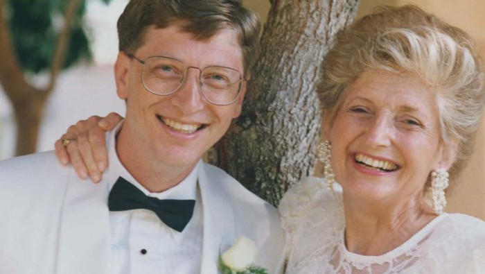 Bill Gates dan orang tuanya