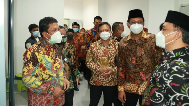 BPJS Kesehatan mendorong seluruh fasilitas kesehatan mengembangkan ketersediaan fasilitas dan meningkatkan kualitas pelayanan ke peserta JKN-KIS.