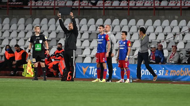 Pelatih FK Senica Pavel Sustr mengakui SKF Sered tampil mengerikan saat mengalahkan Egy Maulana Vikri dan kawan-kawan.