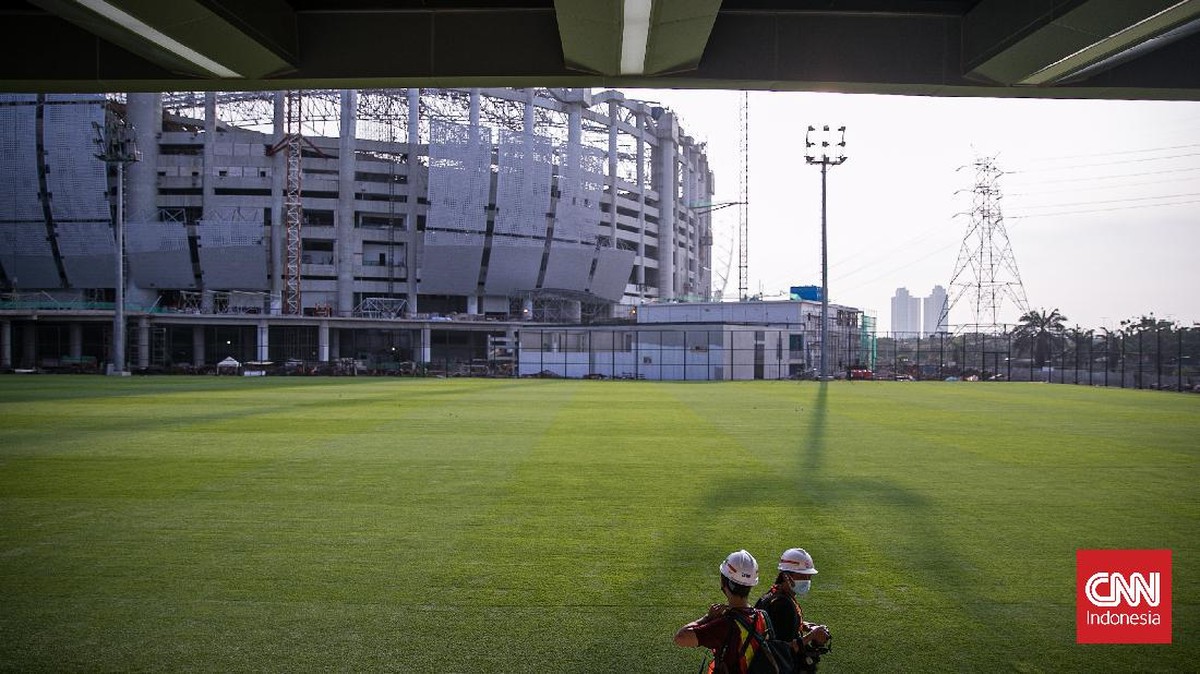 FOTO: Melihat JIS, Stadion Markas Persija