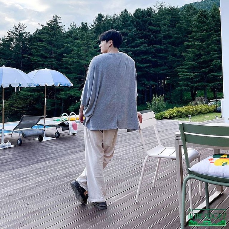 Intip Teaser Keseruan Member BTS di 'IN THE SOOP' yang Akan Tayang Serial liburan para member BTS di 'IN THE SOOP' akan tayang bulan ini. Yuk intip potret teaser keseruan mereka!