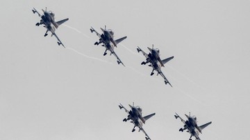 Jet tempur J-16D China. (REUTERS/ALY SONG) Jet tempur J-16D China. (REUTERS/ALY SONG)