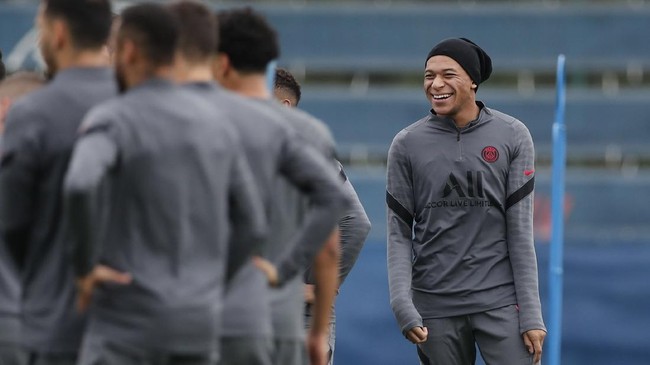 Kylian Mbappe mengaku ingin pergi dari Paris Saint-Germain (PSG) di bursa transfer lalu dan berharap klub menemukan pengganti sepadan.