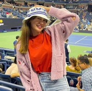 Koleksi Topi Mahal Luna Maya, Ada yang Sampai Belasan Juta Harganya!