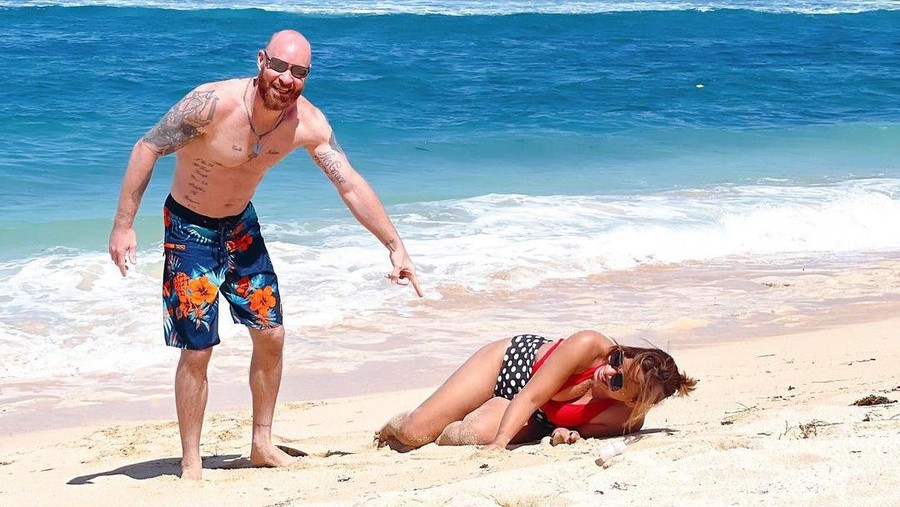 Melaney Ricardo dan Tyson James Lynch
