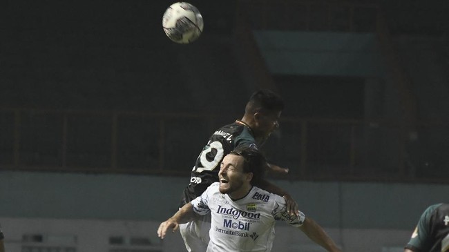 PSIS Semarang akan menghadapi Persib Bandung dalam laga perebutan puncak klasemen pada pekan kesembilan Liga 1 2021.