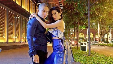 img-title Raut Wajah Anggi Pratama di Acara Tahlilan Stevie Agnecya Disorot