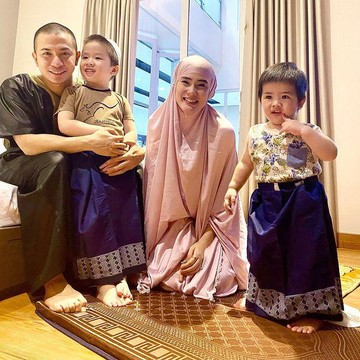 Mualaf, Stevie Agnecya Eks Istri Samuel Rizal Jalani Ibadah Umrah Kedua