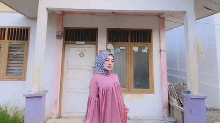 Shella Saukia
