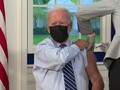 VIDEO: Presiden Biden Pamer Terima Vaksin Booster Covid-19