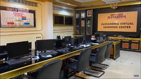 <p>Selama PPKM, siswa di sekolah ini juga belajar secara virtual. Ini salah satu ruang belajar virtualnya. (Foto: YouTube: TRANS7 OFFICIAL)</p>