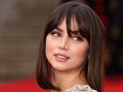 Mengenal Ana de Armas, Bond Girl Seksi Mantan Ben Affleck