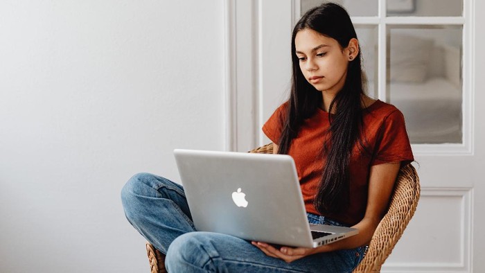 Shio Babi Diprediksi Kurang Hoki di 2022, Eits Tenang! Akan Datang Dewa Penolong Buat Kamu