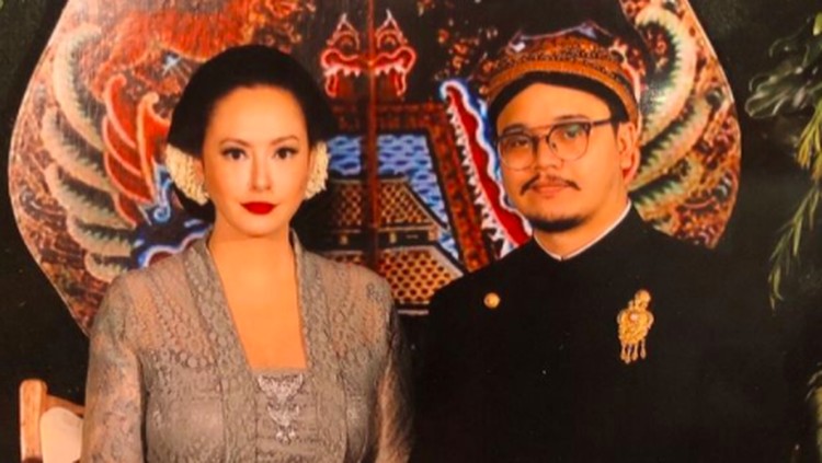 Claudia Adinda dan Derby Romero