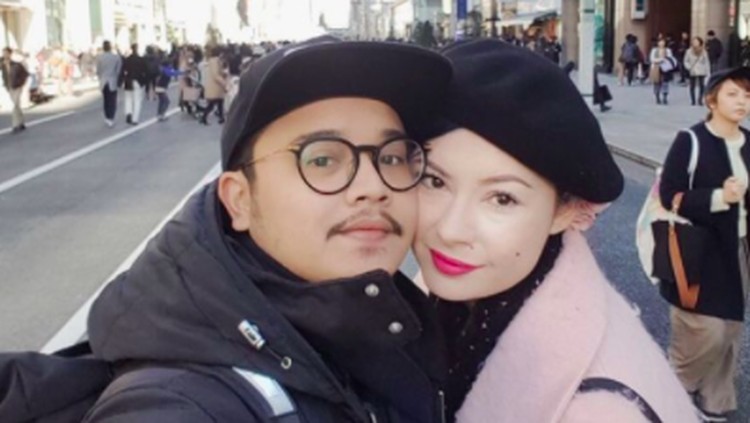 Claudia Adinda dan Derby Romero