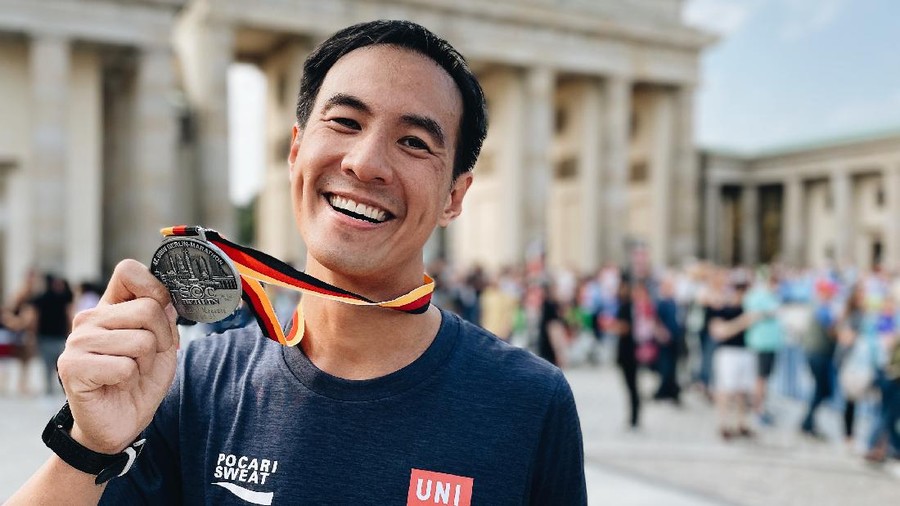 Daniel Mananta di Berlin Marathon
