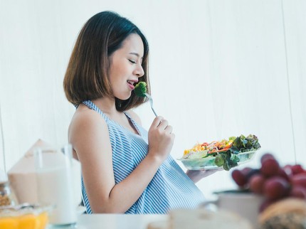 7 Manfaat Daun Singkong untuk Ibu Hamil, Bunda Perlu Tahu