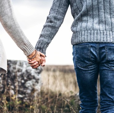 Sepasang Kekasih Jual Konten di OnlyFans, Alasannya Tak Terduga