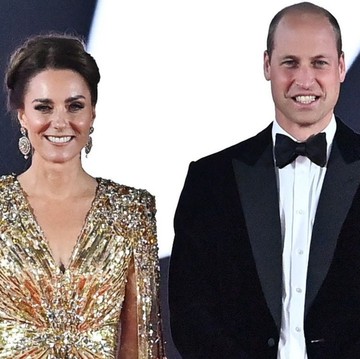 img-title Kate Middleton Tampil Serba Emas Saat Hadiri Pemutaran Film Terbaru James Bond